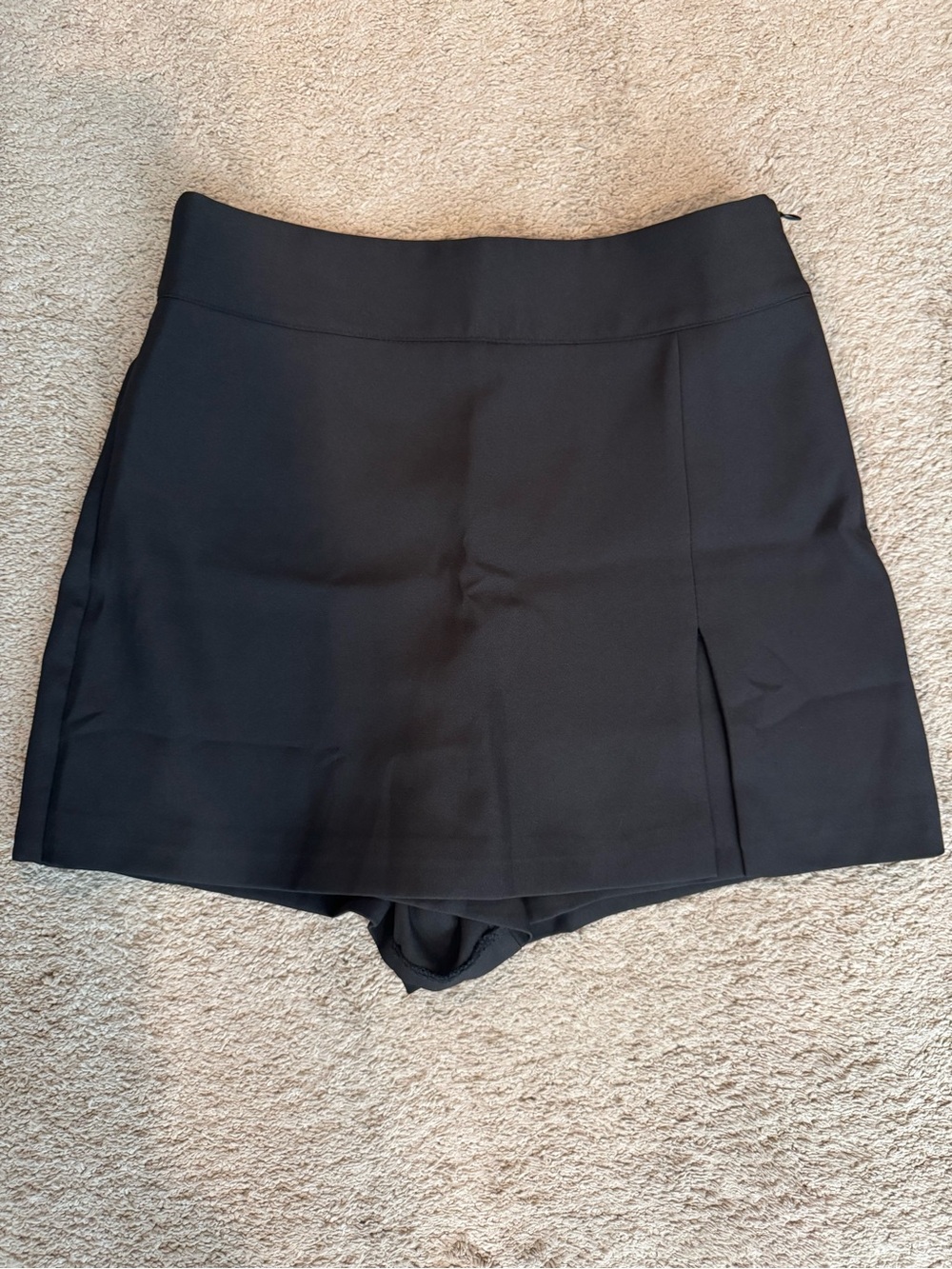Black Skort
